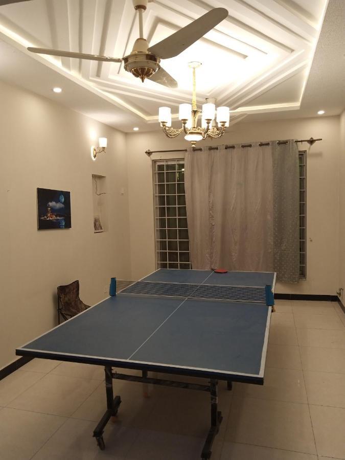 N N Guests Palace Islamabad Extérieur photo